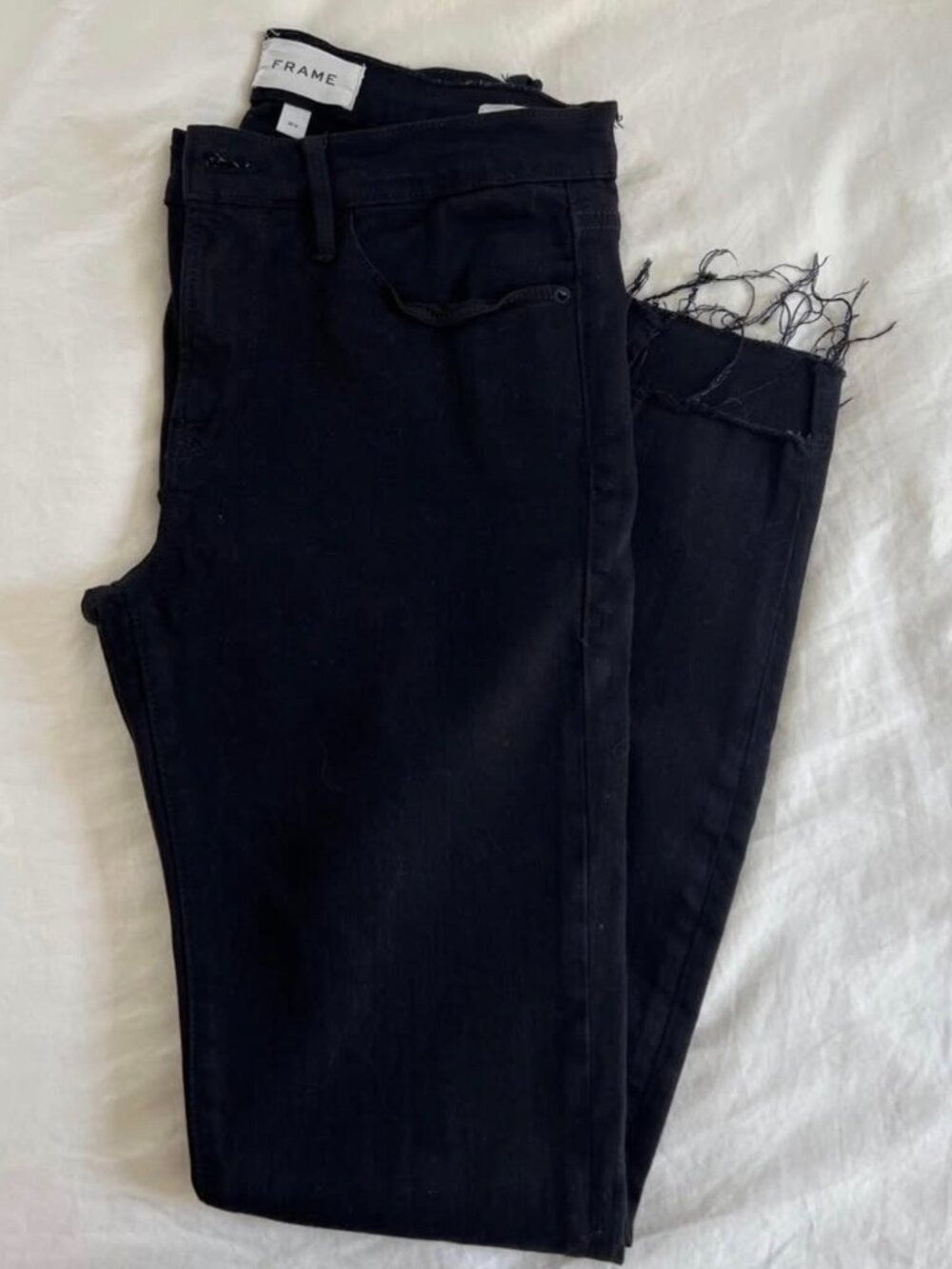 FRAME Le Skinny de Jeanne Crop Distressed Black Jeans Sz 27